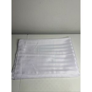 Better Home White Regal Stripe Tablecloth 84” X 60”
